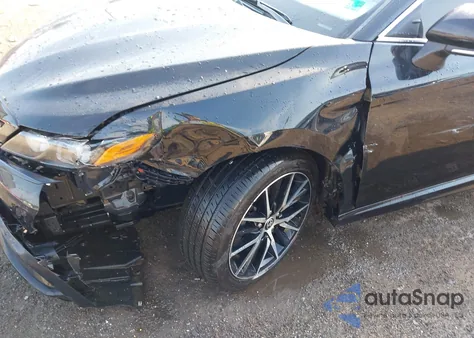 2022 Toyota Camry Se из США, поврежденный, VIN 4T1G11AK0NU684724